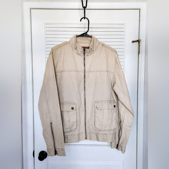 MENS REDSQUAD JACKET (M) - Picture 2 of 6